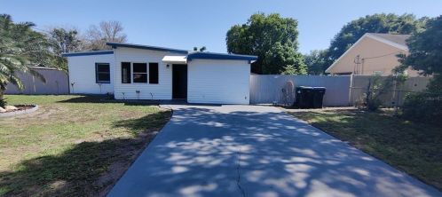 11530 Baltic St, Orlando FL  32817-4437 exterior