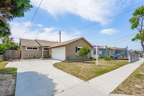 2134 Cameron St, Long Beach, CA 90810-2010