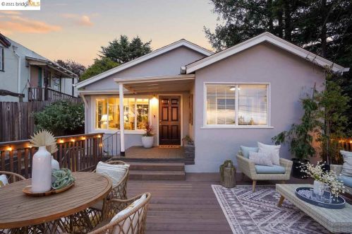 4464 Davenport Ave, Oakland, CA 94619-2915