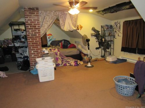 274 Main St, North Sterling CT  06377-1810 exterior