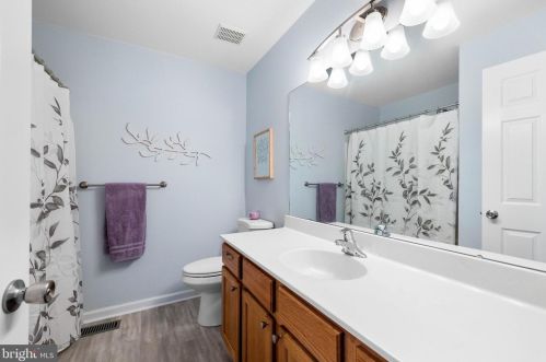 179 Jefferson Ave, Downingtown PA 19335-2702 exterior