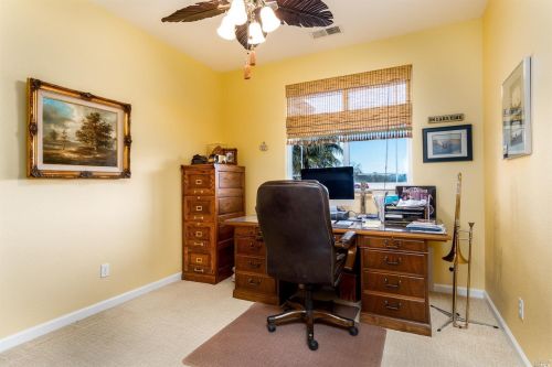 455 Tehuacan Rd, Ukiah, CA 95482-2008