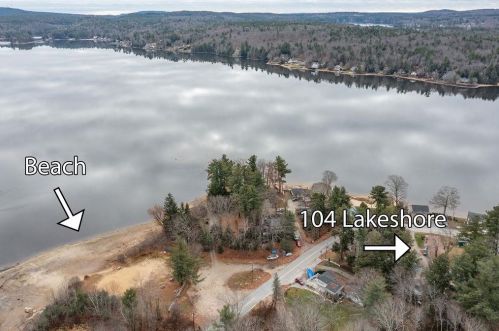 104 Lk Shr Dr, Northwood NH  03261-3707 exterior