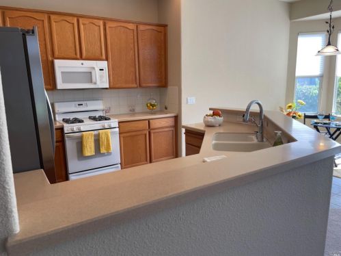 917 Bridgeport Way, Rio Vista CA  94571-2102 exterior