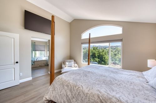 12 Dornoch Way, Trabuco Canyon CA  92679-4920 exterior