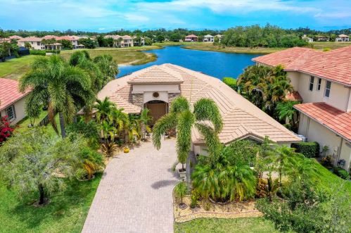 784 Montclaire Ct, West Palm Beach, FL 33411-5307