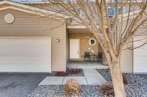 1605 68th Ln, Minneapolis, MN 55430-5800
