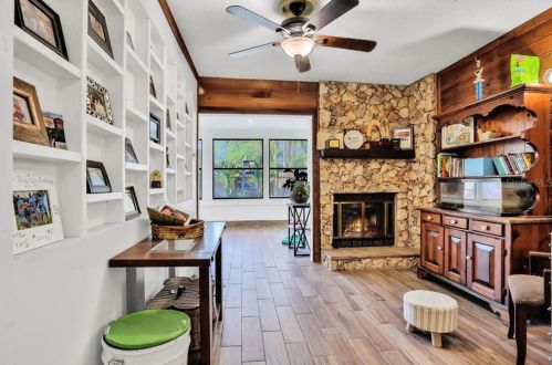 31117 Pocono St, Mount Plymouth FL  32776-8727 exterior