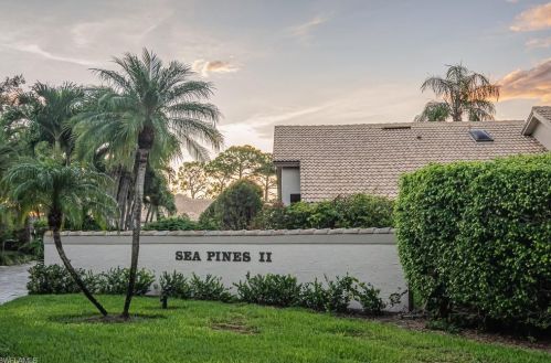 15197 Majorca Bay Dr, Naples FL  34110-8006 exterior