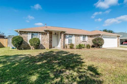 641 Buoy Dr, Pensacola, FL 32507-8678
