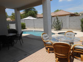 744 Denim Trl, San Tan Valley AZ  85143-6128 exterior