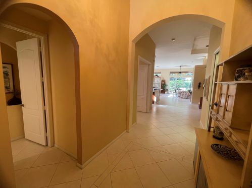 7110 Veneto Dr, Boynton Beach FL  33437-3741 exterior