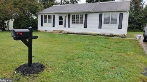 124 Tammie Dr, Dover, DE 19904-1986
