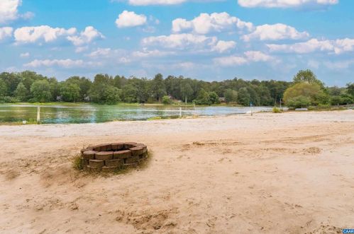 425 Westwood Rd, Stanardsville VA  22973-3063 exterior