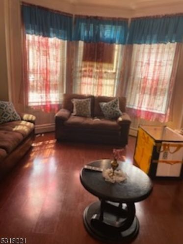 242 Clifton Ave, Newark NJ  07104-1907 exterior