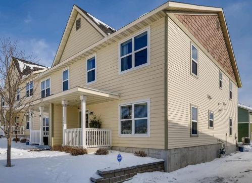 1004 Van White Memorial Blvd, Minneapolis, MN 55411-4419