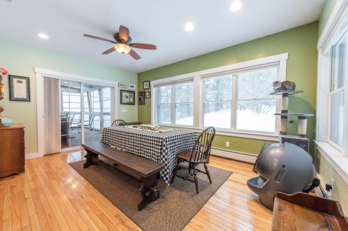 132 Old Mill Pond Rd, Henniker NH  03242-3152 exterior