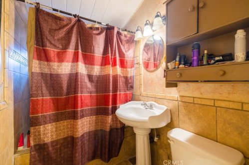 12227 Allard St, Norwalk CA  90650-2048 exterior
