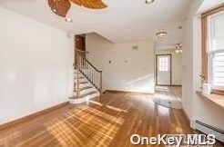 4 Thistle Ln, San Remo NY  11754-4320 exterior