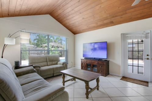 12149 Stratford St, West Palm Beach FL  33414-5663 exterior