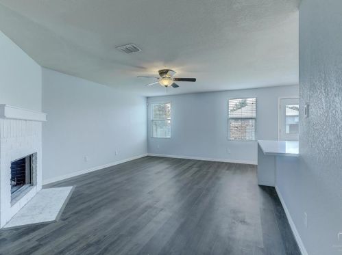 2816 Paddock Way, Denton, TX 76210-0491