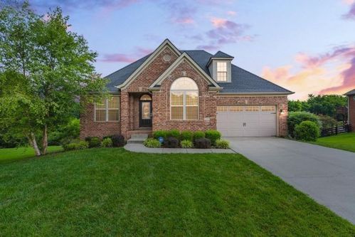 618 Dove Ln, Richmond, KY 40475-7525