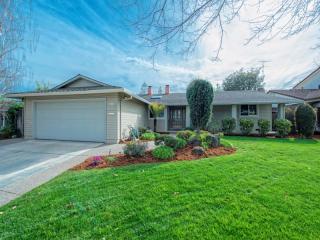748 Chemowa Ct, Sunnyvale, CA 94087-4263