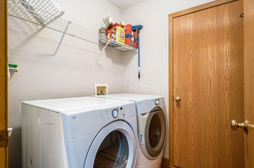 1508 Meadowlark Ln, Marysville OH  43040-8525 exterior