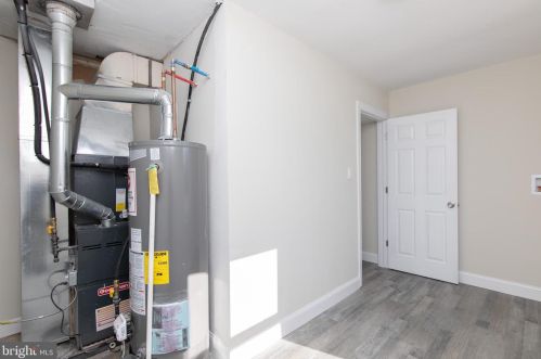 125 Applewood Dr, Auburn NJ 08085-1559 exterior