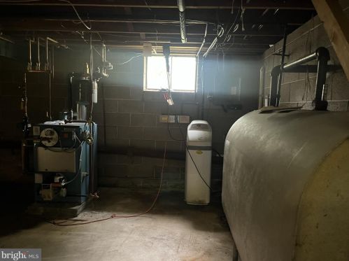 103 Meadowood Dr, Lansdale PA 19446-1610 exterior