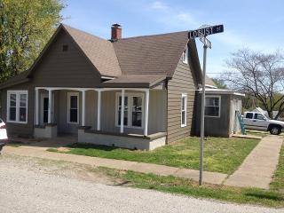 1302 Locust St, Solitude IN  47620-1356 exterior