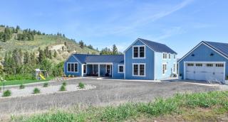 5571 Squilchuck Rd, Wenatchee, WA 98801-8803