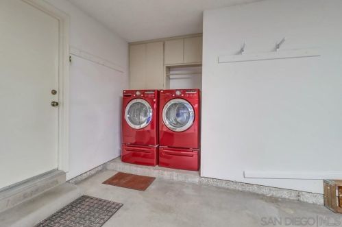 10370 Viacha Dr, San Diego CA  92124-3411 exterior