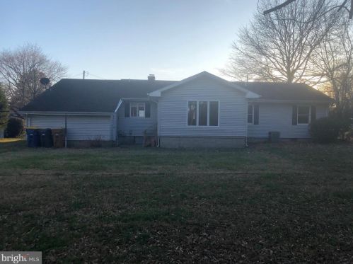 507 Caulk Rd, Slaughter Beach, DE 19963-2901