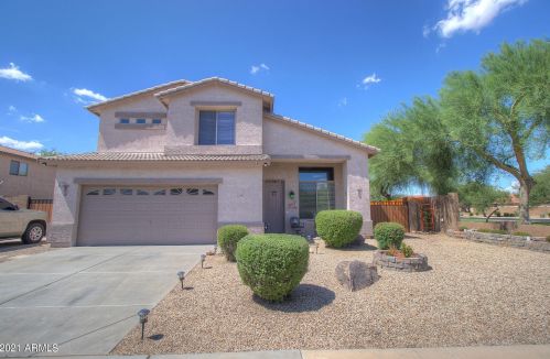 1394 12th St, Casa Grande, AZ 85122-3692