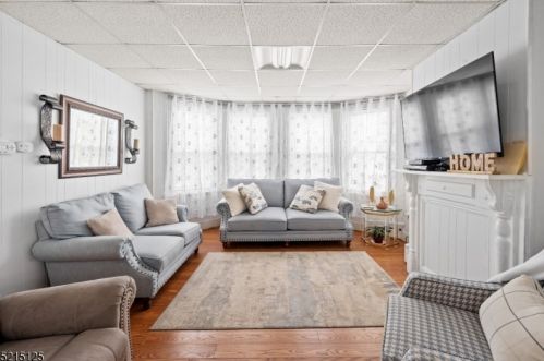 99 Newark Ave, Paterson, NJ 07503-2755