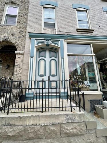 126 4th St, Easton, PA 18042-3512