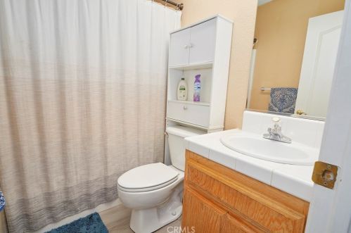 12719 Gifford Way, Victorville CA  92392-7430 exterior