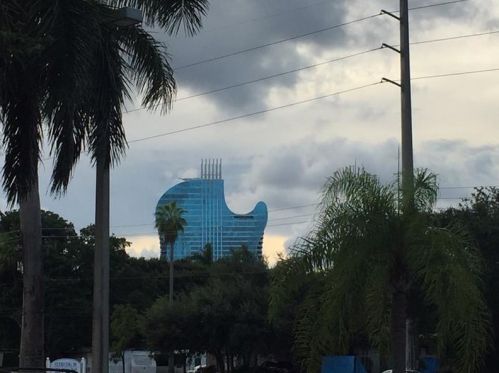 4100 58th Ave, Hollywood FL  33021-1552 exterior