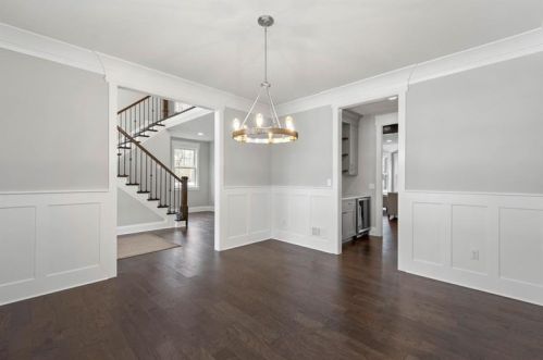 143 Lynwood Dr, Evans City, PA 16033-0036