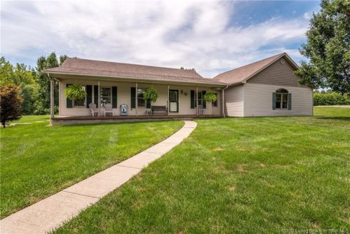 4728 Bethlehem Rd, Nabb, IN 47147-7124