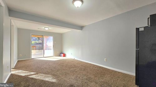 2949 Lexington Ct, Woodbridge VA  22192-1915 exterior