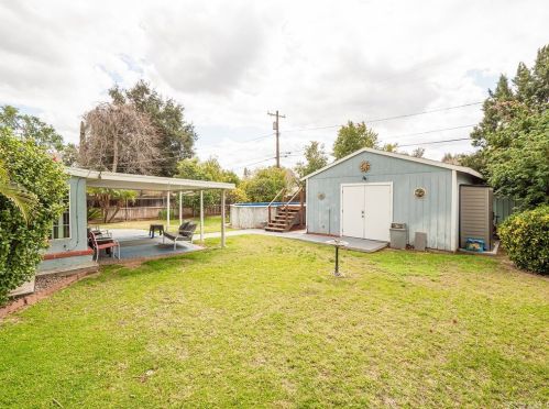 4684 Linwood Pl, Riverside CA 92506-1029 exterior