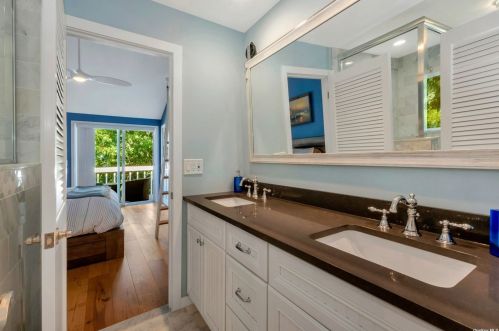 400 Windjammer Dr, Southold NY  11971-2217 exterior