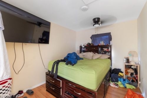 22 Godwin Ave, Paterson NJ  07501-1601 exterior