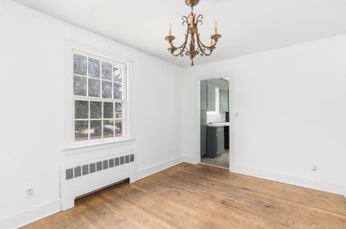 1 Beech Dr, Norwich CT 06360-2903 exterior