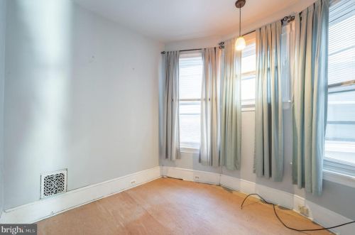 5247 Locust St, Philadelphia PA  19139-4020 exterior