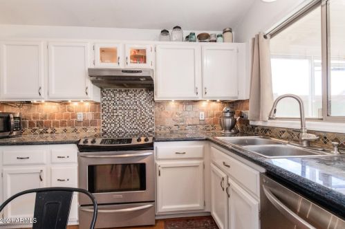 8552 112 Ave, Peoria AZ 85345-3449 exterior