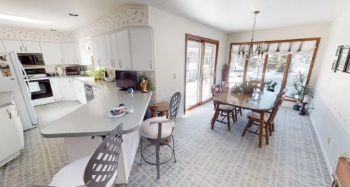 2715 32nd St, Two Rivers, WI 54241-1507