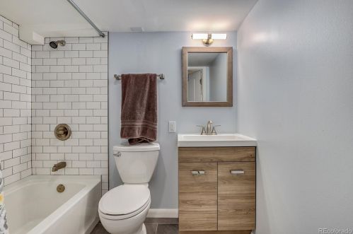 2902 Irving St, Denver CO 80211-3630 exterior